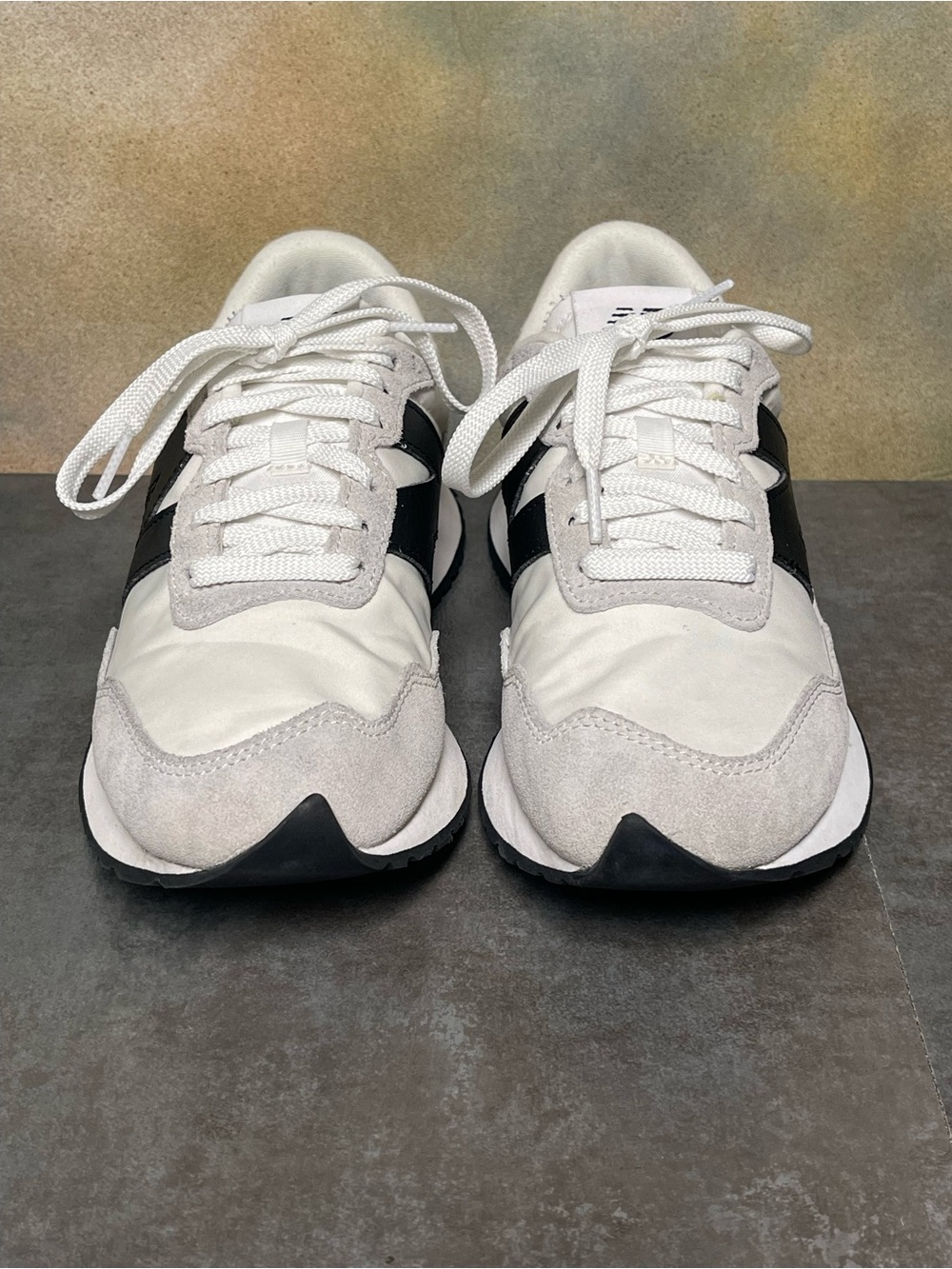 New Balance 237 Women's Sneakers White/Grey/Black Size 8.5B - Picture 6 of 16